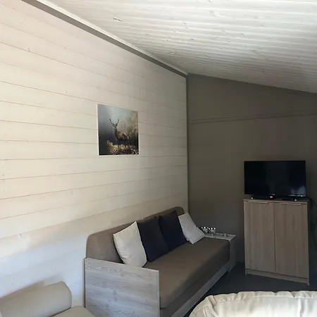 Le De La Folie Chalet *